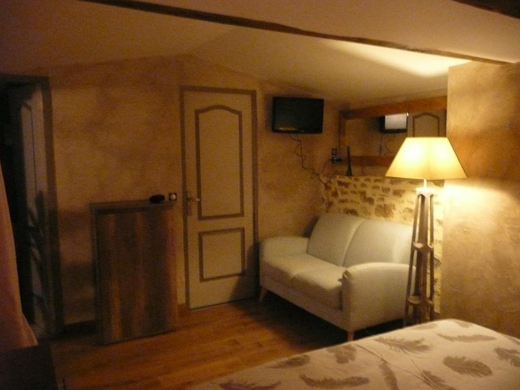 Chambres D'Hotes D'Antardieu Saint-Junien Buitenkant foto